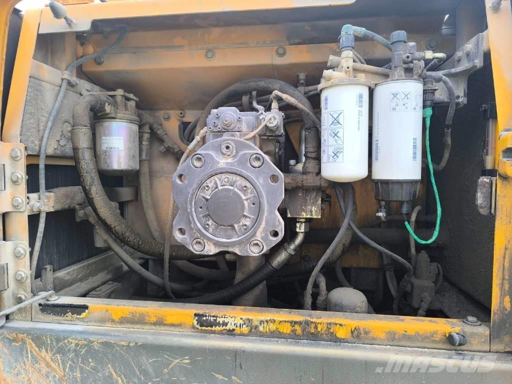 Volvo EC460CL Rupsgraafmachines