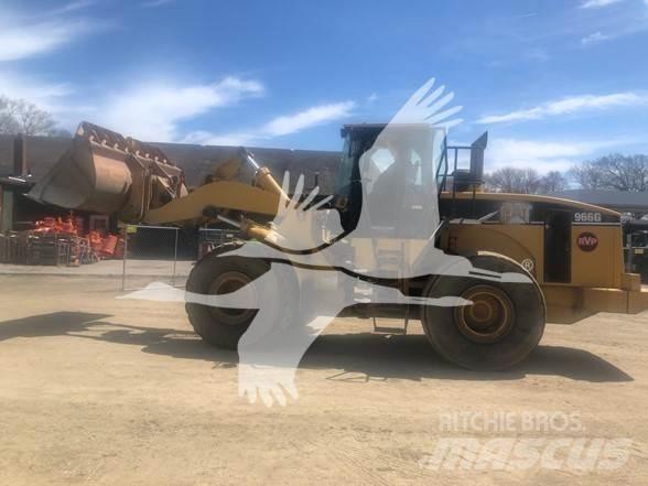 CAT 966G Wielladers