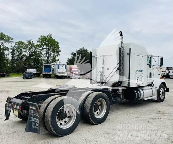 Kenworth T800 Trekkers