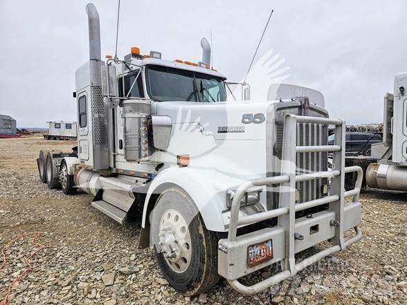 Kenworth W900 Trekkers