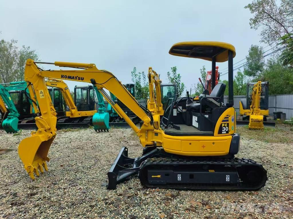 Komatsu PC 30 Minigraafmachines < 7t