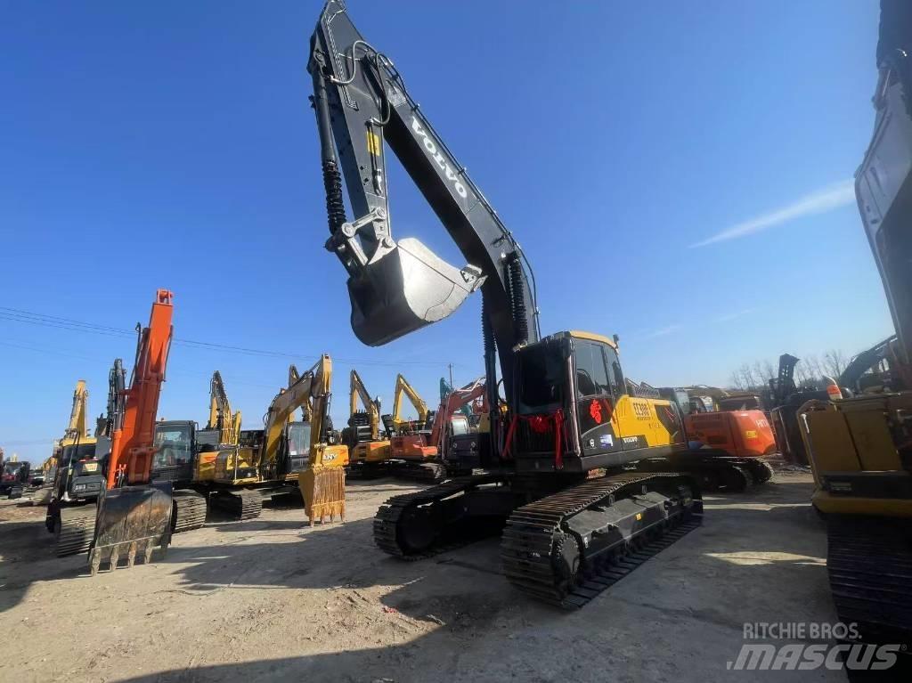 Volvo EC 300 Rupsgraafmachines