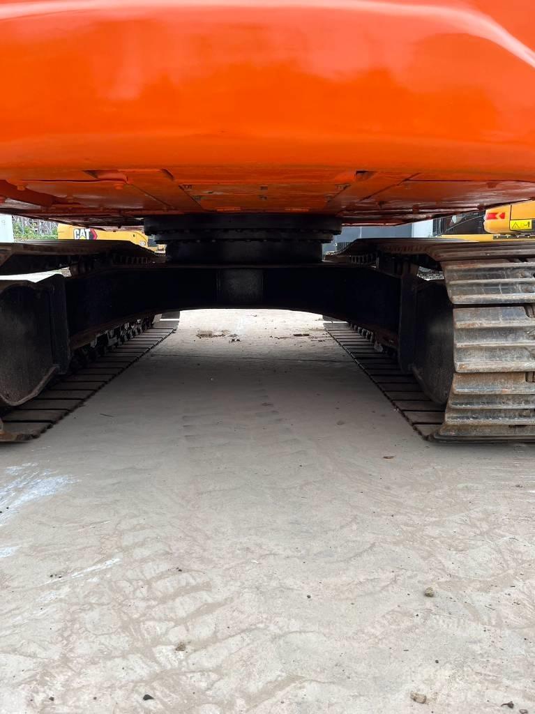 Doosan DX 140 LC Rupsgraafmachines