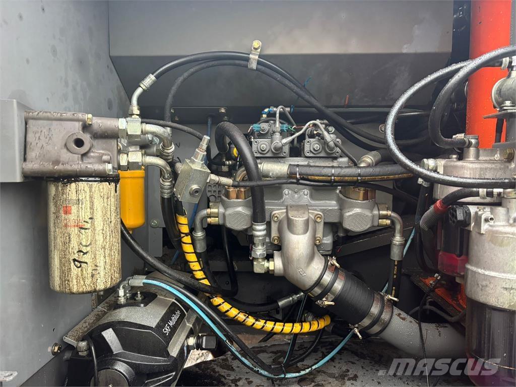 Hitachi ZX250LC-3 Rupsgraafmachines