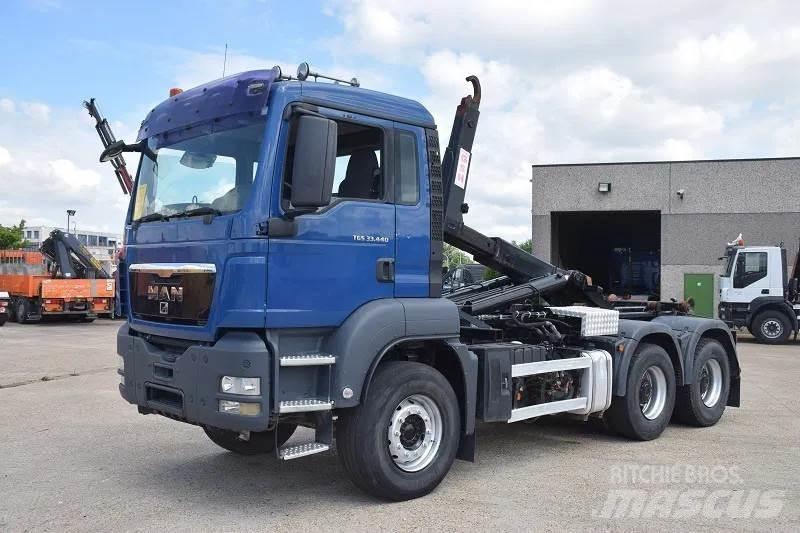 MAN TGS 33.440 Vrachtwagen met containersysteem