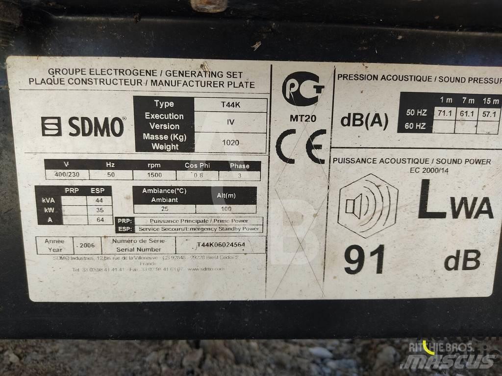 Sdmo T44K Diesel generatoren