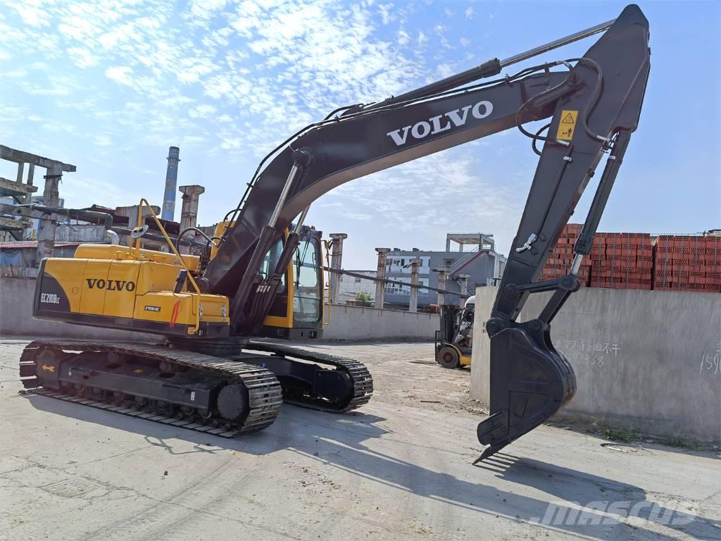 Volvo EC210B Rupsgraafmachines