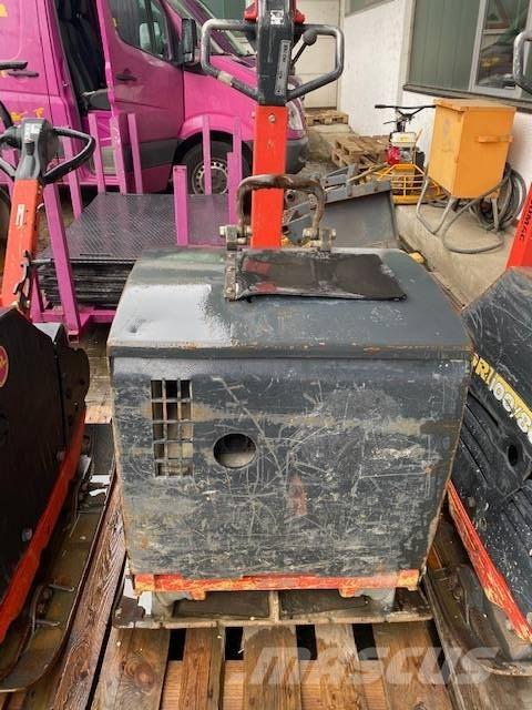 Bomag BPR 100/80 D Trilmachines