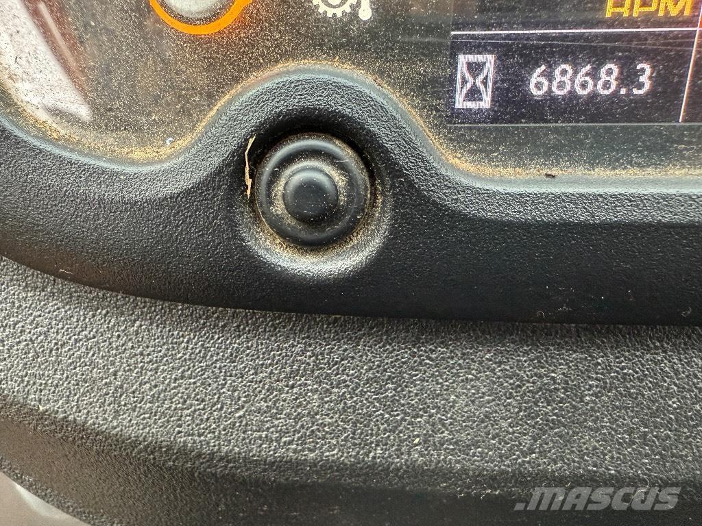 JCB 413 S Wielladers