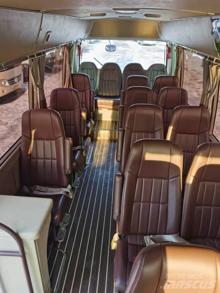 Toyota Coaster Bus Minibussen