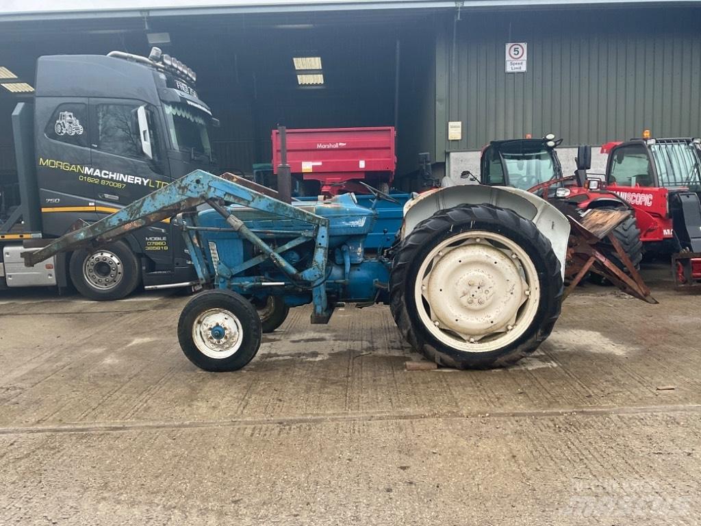 Ford 4000 Tractoren