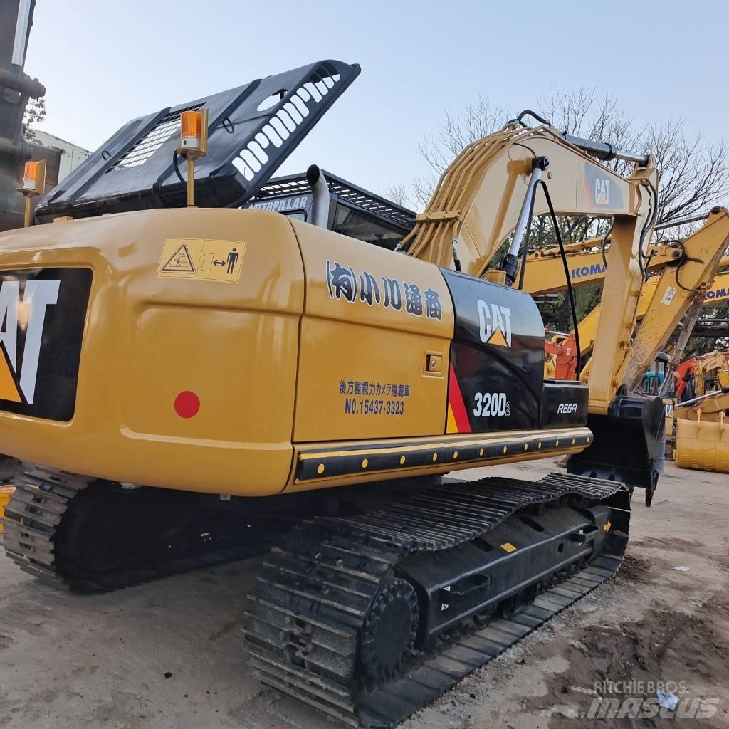 CAT 320 D Rupsgraafmachines
