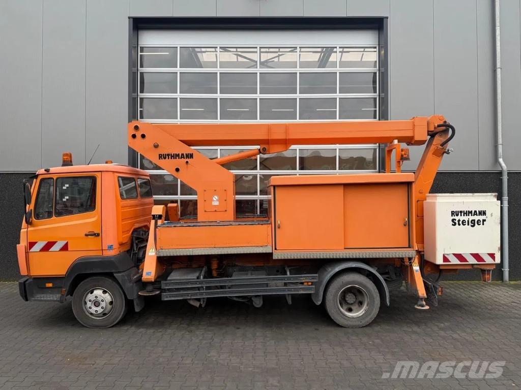 Mercedes-Benz 814 Auto hoogwerkers