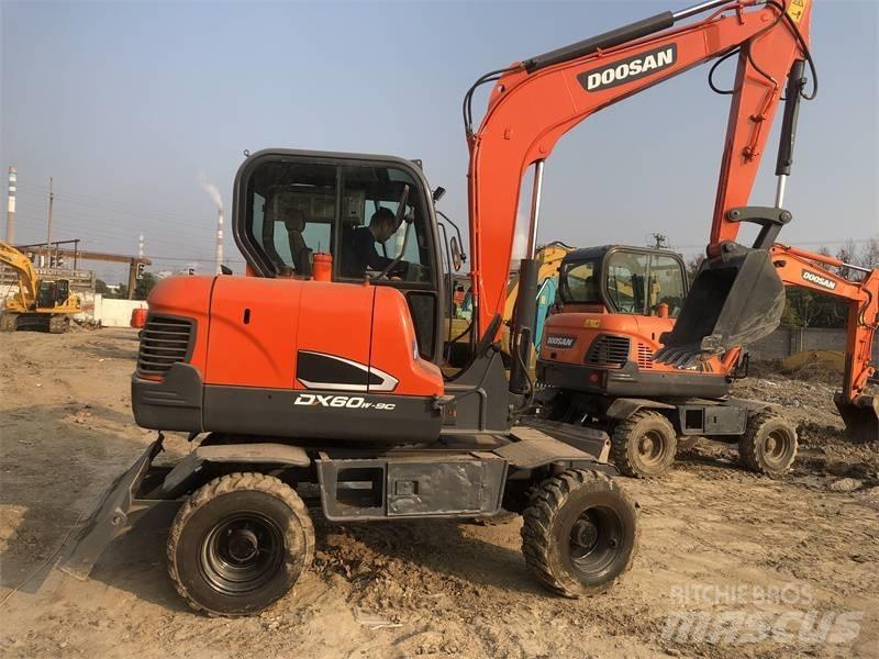 Doosan DX60 Rupsgraafmachines