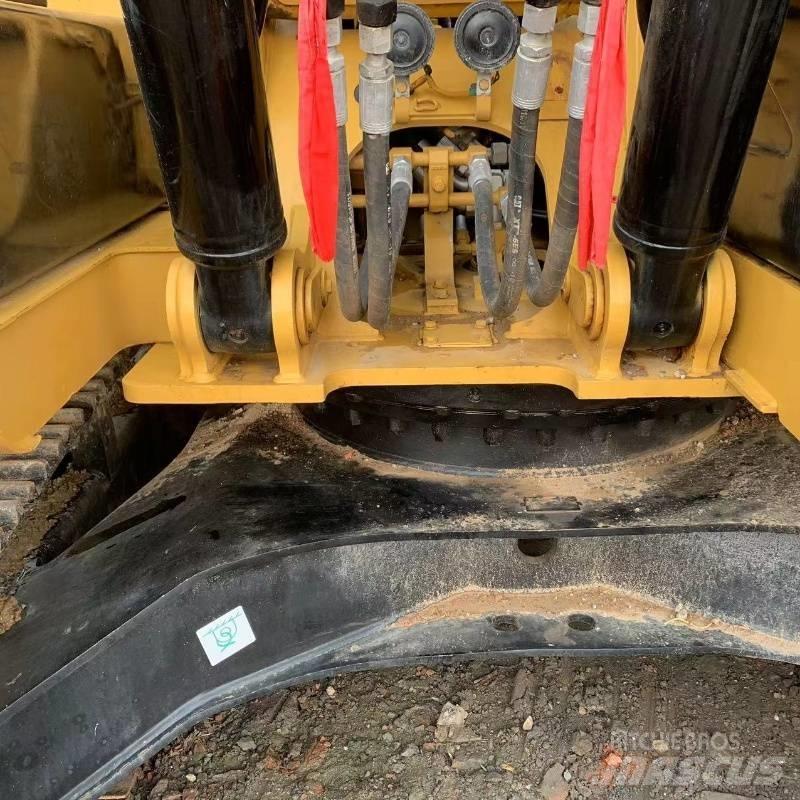 CAT 312 D Rupsgraafmachines