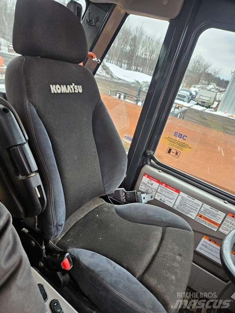 Komatsu HD465-8 Mini Dumpers