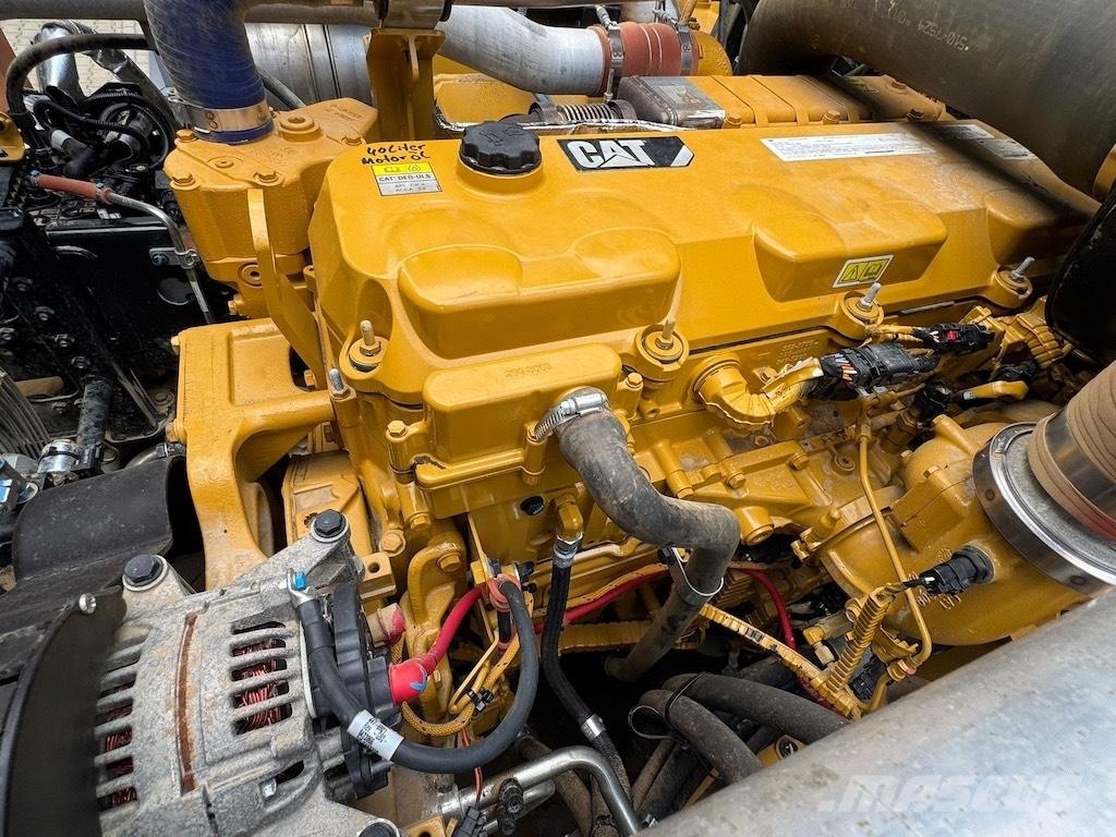 CAT 730 Knik dumptrucks
