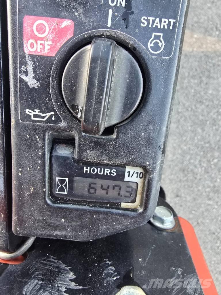 Ditch Witch RT 24 Sleuvengravers