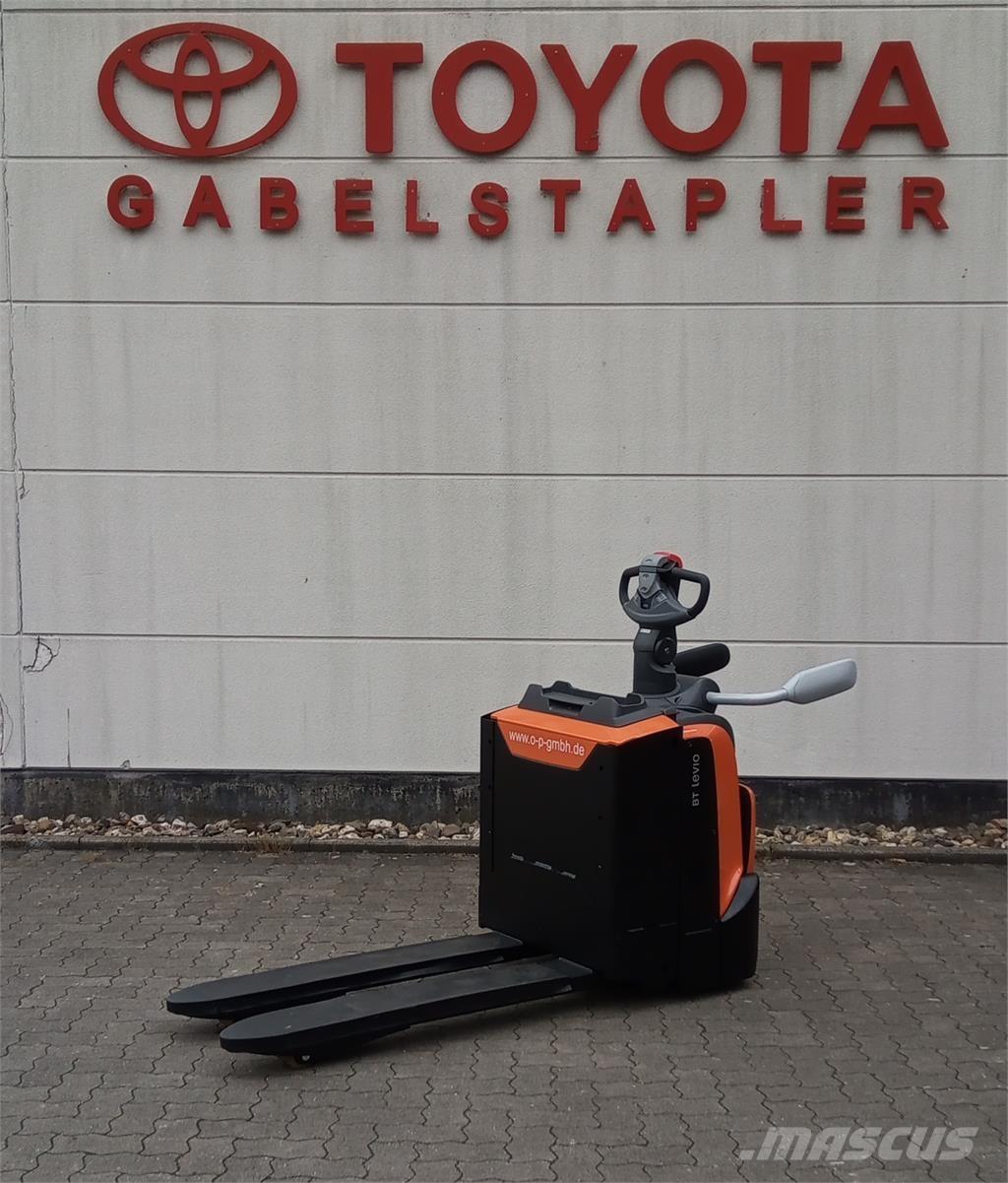 Toyota LPE200 Stapelaar meeloop