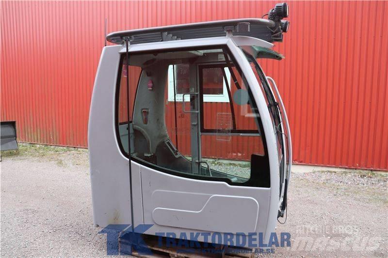 New Holland WE150C Cabine en interieur