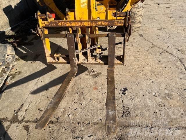 JCB 535-140 Verreikers