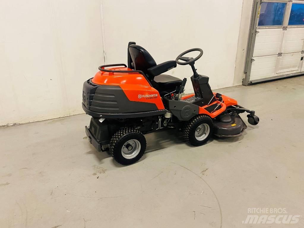 Husqvarna R418Ts AWD Rijmaaiers