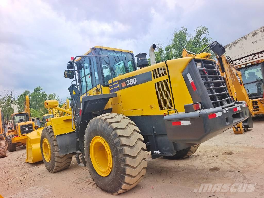 Komatsu WA 380-6 Wielladers