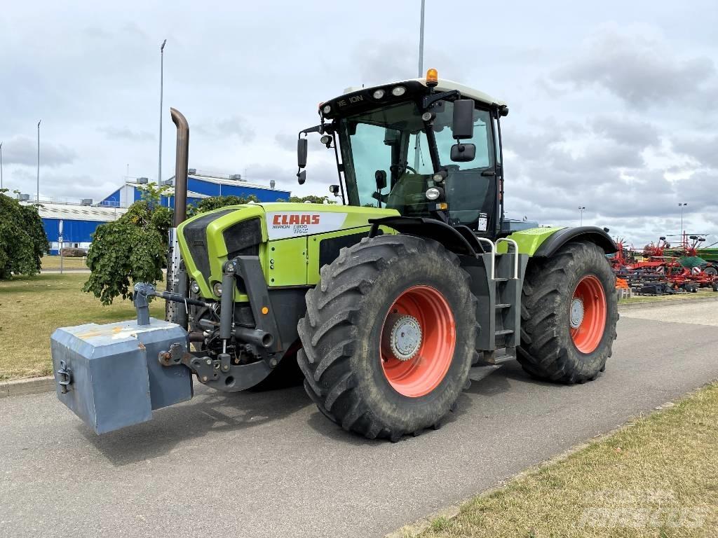 CLAAS Xerion 3800 Tractoren
