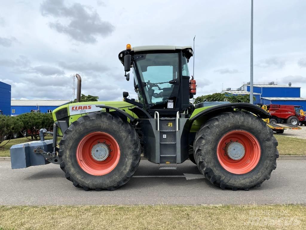 CLAAS Xerion 3800 Tractoren
