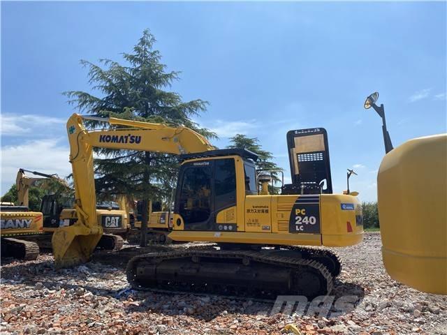 Komatsu PC 240-8 Rupsgraafmachines