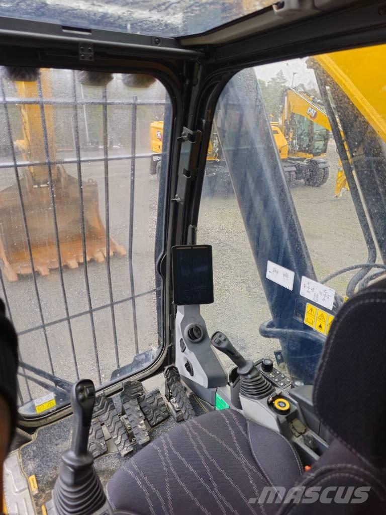 CAT 374 Rupsgraafmachines