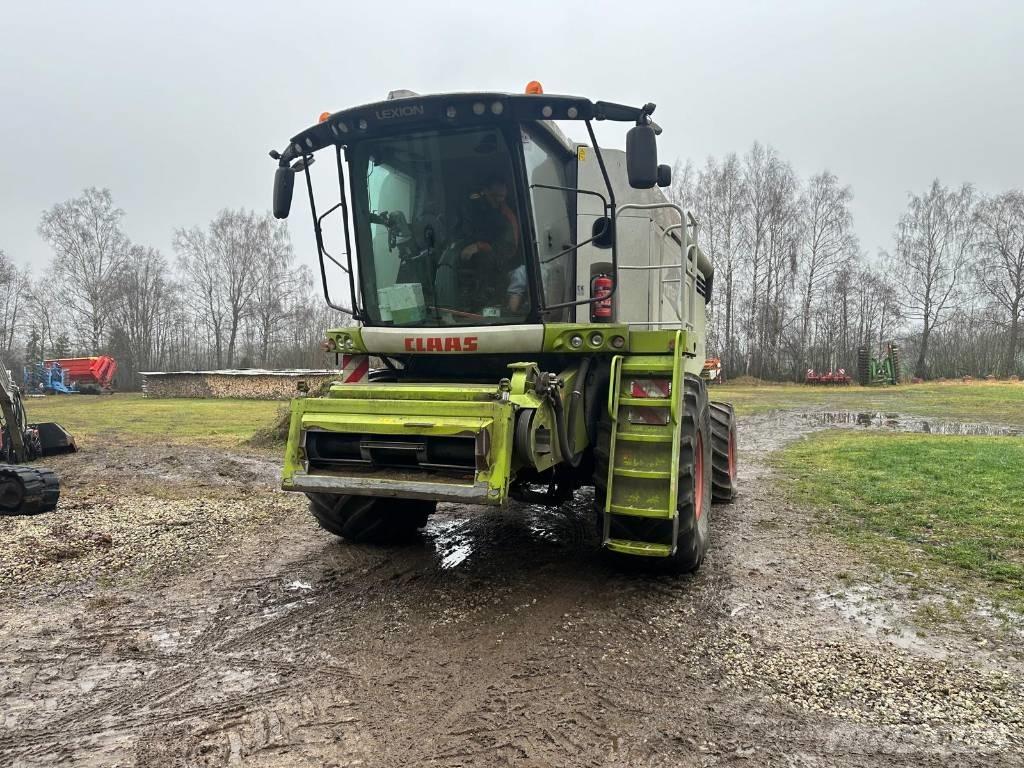 CLAAS Lexion 670 Maaidorsmachines