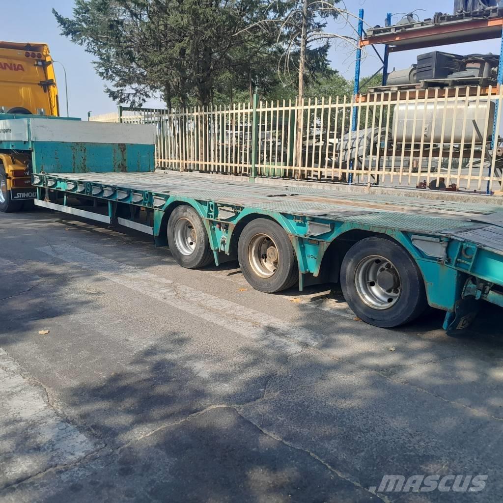 Doll S3L-0 Low loader-semi-trailers