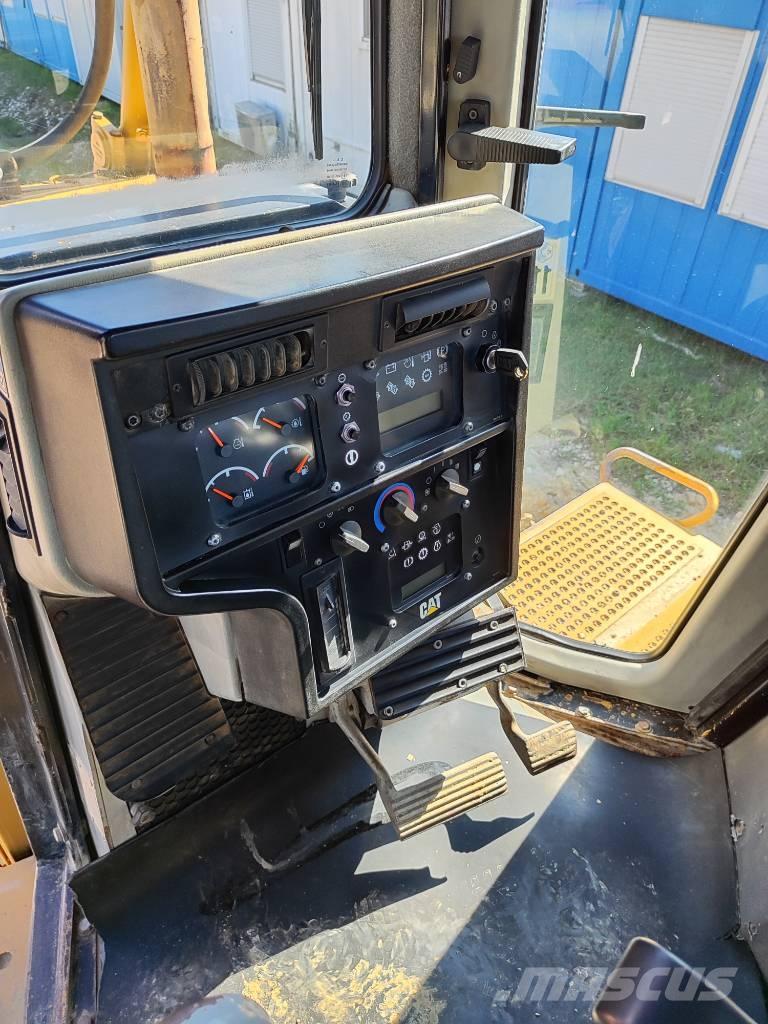 CAT D 6 R XL Rupsdozers