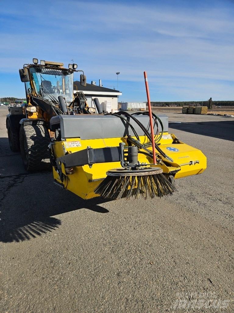 Vama EHK 2000 Veegmachines