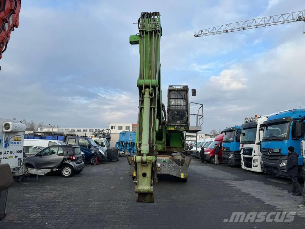 Sennebogen 821 E Wielgraafmachines