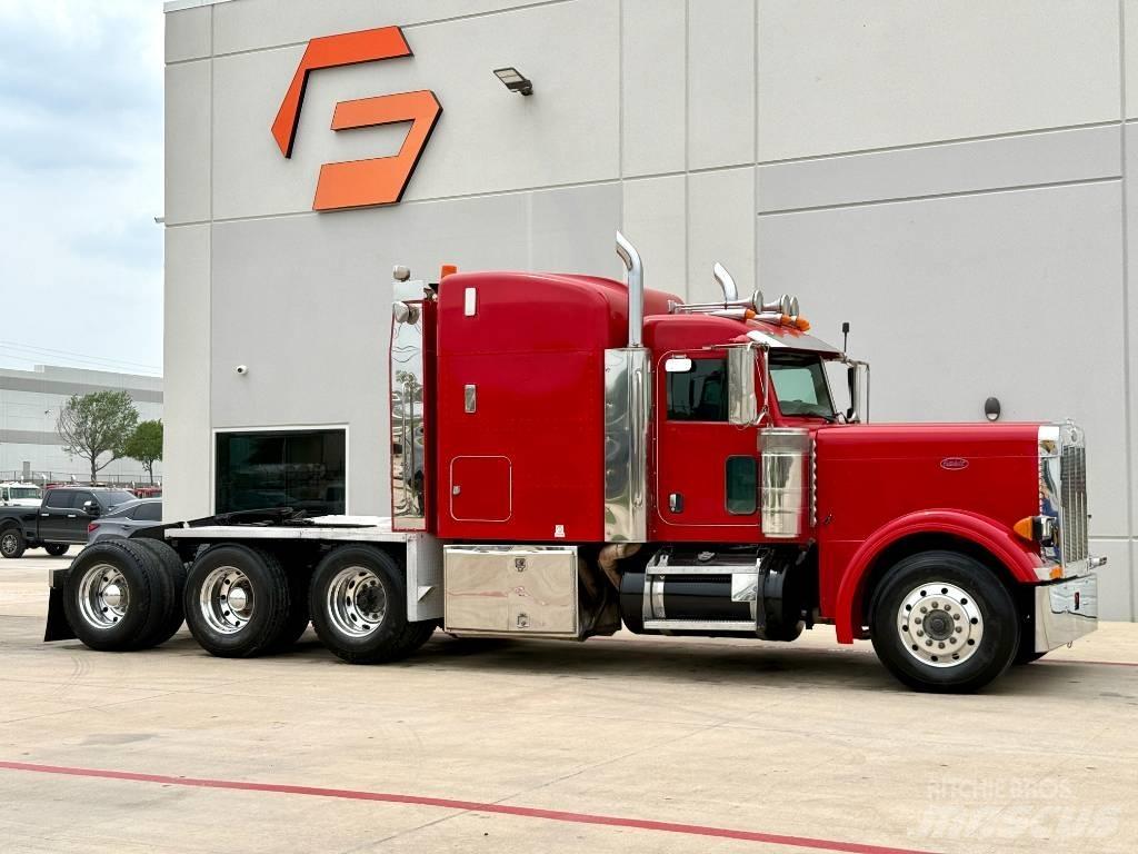Peterbilt 379 Trekkers