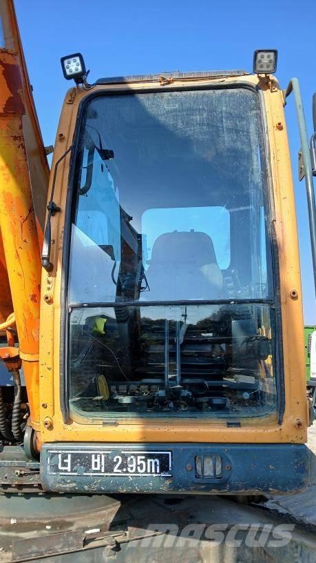 Hyundai Robex 220 LC Rupsgraafmachines