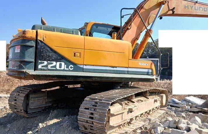 Hyundai Robex 220 LC Rupsgraafmachines