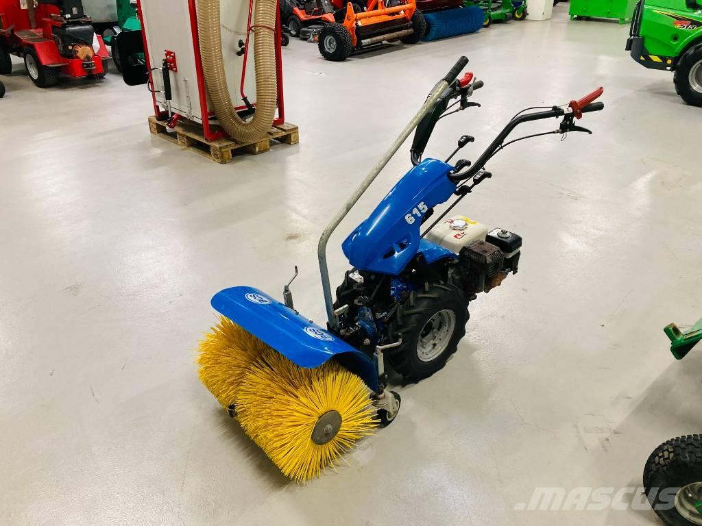 BCS Fejemaskine 615 Veegmachines