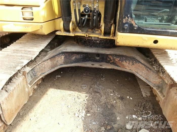 CAT 312 D Rupsgraafmachines