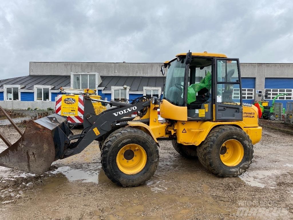 Volvo L 35 G Wielladers