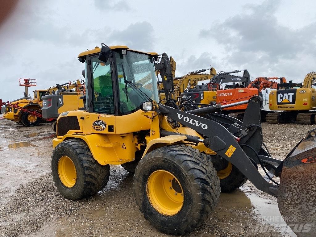 Volvo L 35 G Wielladers
