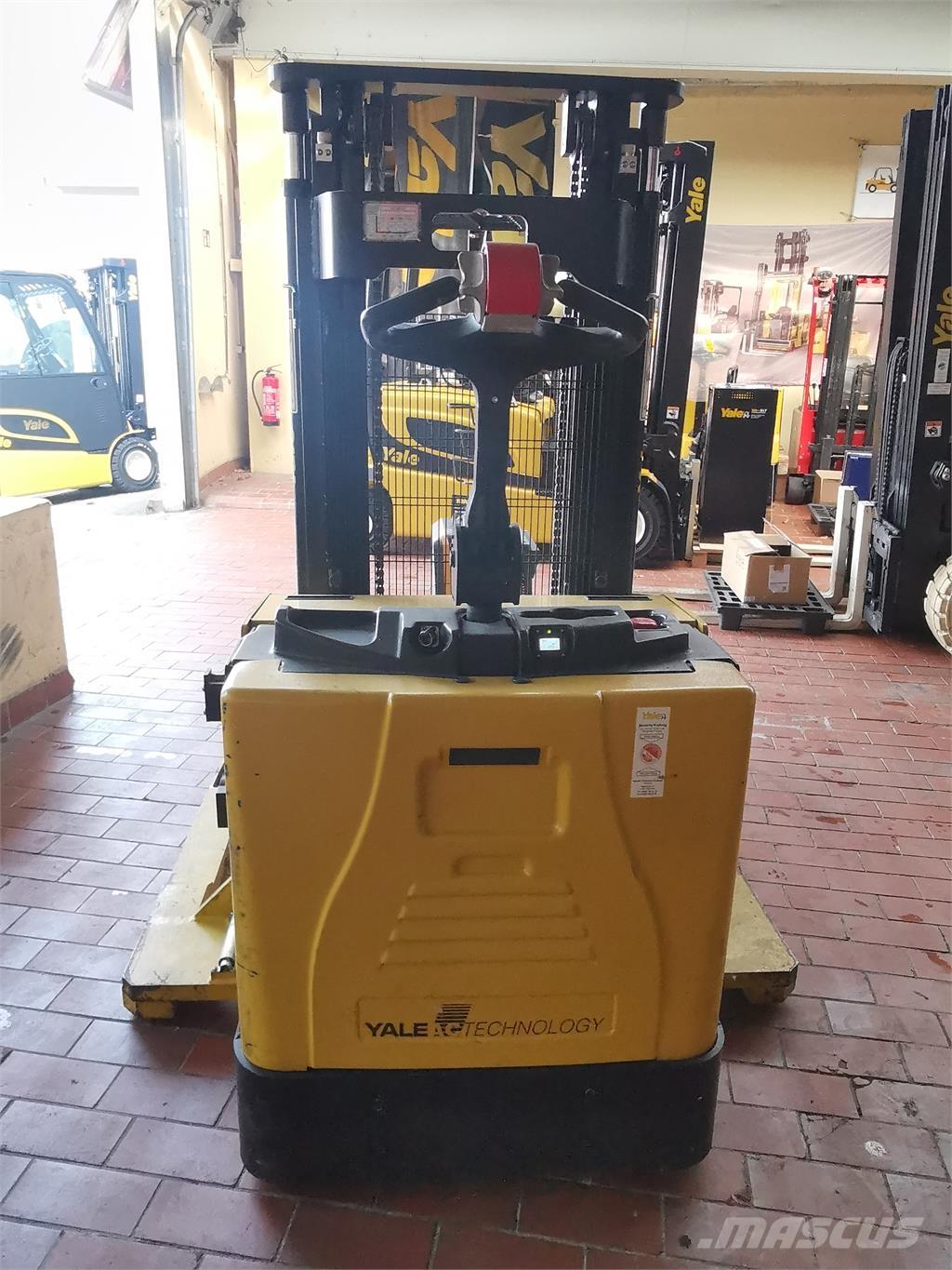 Yale MS15XSL Zelfrijdende stapelaars