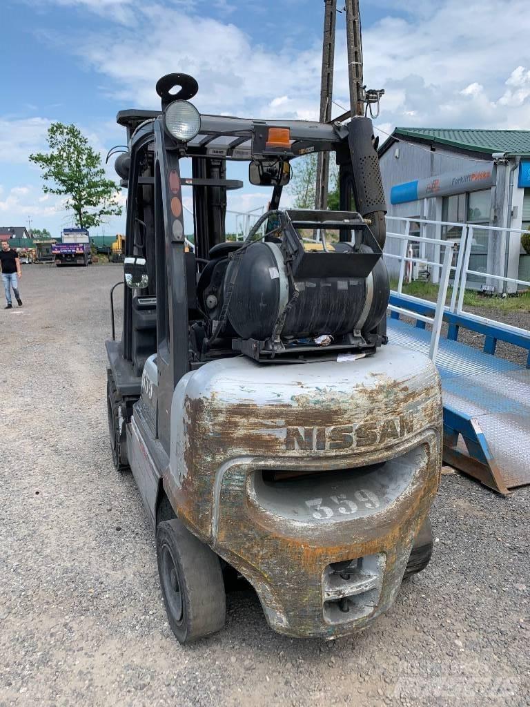 Nissan UG1D2A32LQ LPG heftrucks
