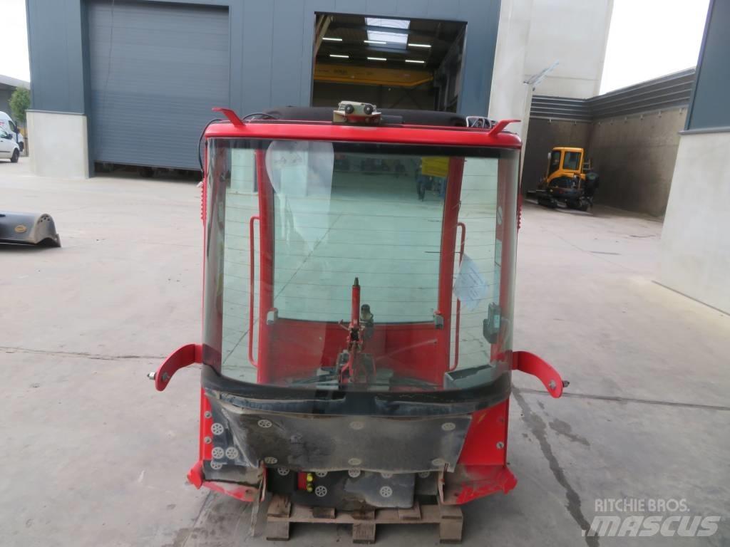 Atlas 65 Cabine en interieur