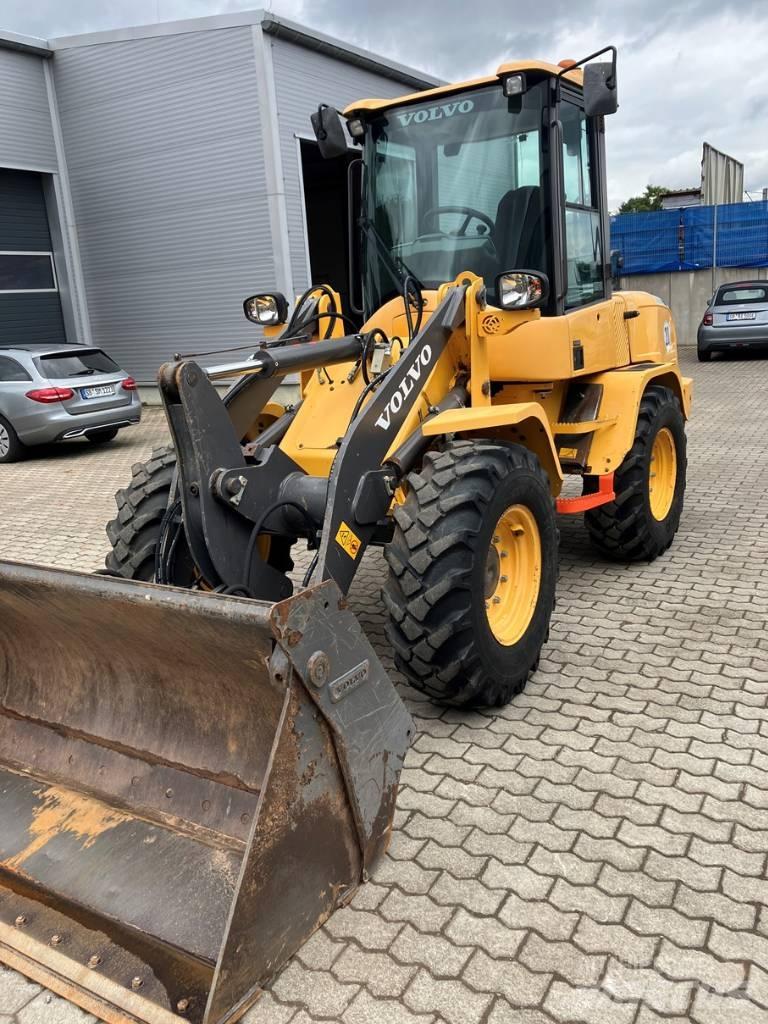 Volvo L 30 G Wielladers