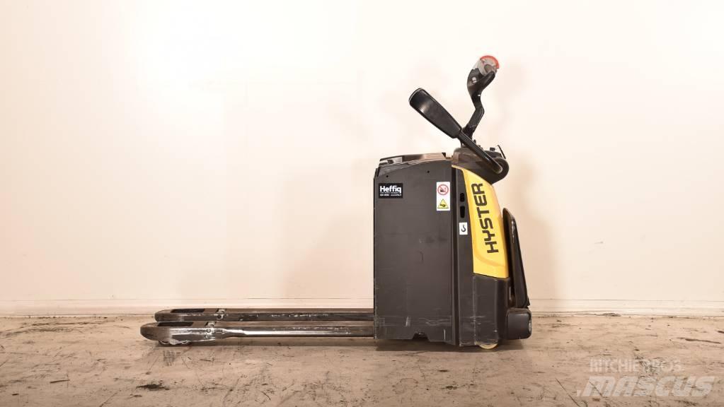 Hyster P3.0S Meerij pallettruck met platform