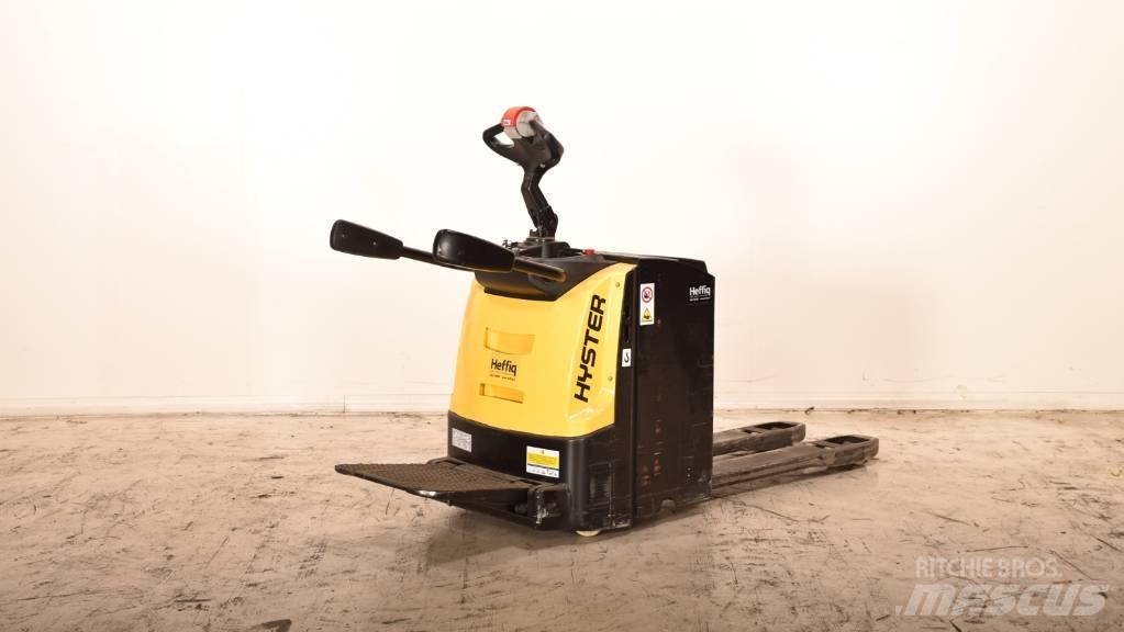 Hyster P3.0S Meerij pallettruck met platform