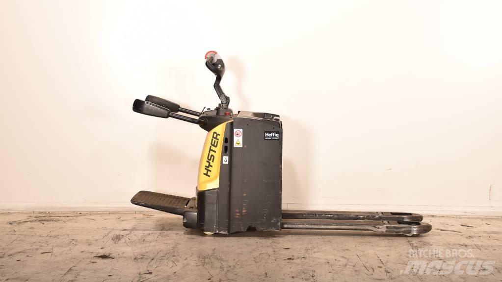 Hyster P3.0S Meerij pallettruck met platform